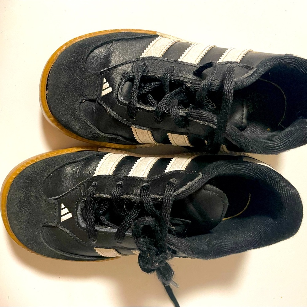 Adidas Somba